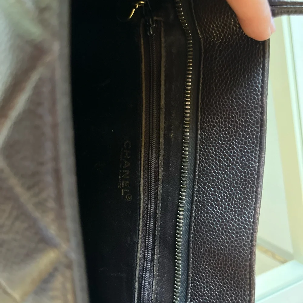 Chanel Medallion Tote in Lambskin - Picture 10 of 12